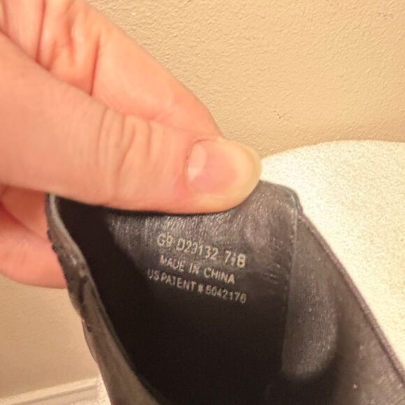 Cole Haan Black Leather Nike Air Chelsea Boots - Picture 10 of 11